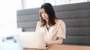 【先輩社員紹介】好きを仕事に！若手Webディレクターが語る、BIGLOBEでの挑戦と成長（Webディレクター職）