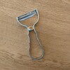 【キッチングッズの見直し②】ピーラーを買い替えて、その切れ味・使いやすさに感動しました