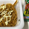 安く買えるカップ焼きそばを久しぶりに昼ご飯にした、のだが