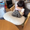 赤ちゃんのお世話の真似をするようになった長女