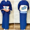 紺の縞小紋でお稽古に。