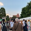 広場の夏祭り