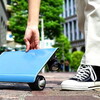 カバンに入れて持ち運べるクルマ「WALKCAR」が発売！