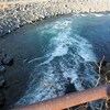 水流沿いの散歩・・・「流水式低落差型小水力発電機」