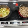 料理初心者の豚丼と野菜スープ