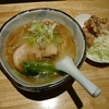 近所にできた２軒のラーメン屋