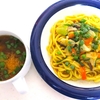 冷凍の「もっちり太麺うま塩焼そば」を温めて食べました‥