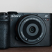 コンデジ探しの旅 2025年春： α7CR/α7CIIをステッカーでデコった