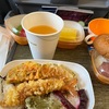 エバー航空の機内食は真新しくはない、機内は清潔感ありです