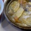 ずわい蟹と揚げ豆腐の塩味土鍋煮込み