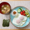 朝ごはんと晩ごはんは、ほぼ毎日こんな感じで。