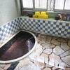 箱根湯本温泉【萬寿福旅館】日帰り入浴記「市松模様のレトロな半月風呂」