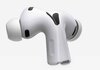 AirPods、来年はApple史上最大のラインナップに　Pro3“カメラ版”登場か