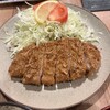 【日本橋蛎殻町】とんかつ ぼんとん：やはりロースカツ定食は外せない・・・適度の脂身の美味しいさ