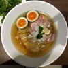 【今週のラーメン３４１３】 八咫烏 （東京・九段下） RAMEN金 焼干パクチー ＋ ハートランドビール　〜まさに金メダル級の黄金スープ！淡麗とエキゾチックの共存焼干出汁！