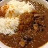 焼鳥あつつや  焼き鳥屋さんのチキンカレー