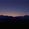 夕暮れ時の、北アルプスの稜線のシルエットがとても好き(長野県大町市より)