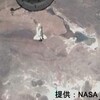 宇宙ステーションにシャトル到着