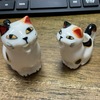 ミルクを注ぐとネコがゲロっている？愛蔵品紹介：かわグロねこグッズ