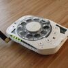 スマホ嫌いのハイテクエンジニアが、レトロな回転ダイヤル携帯を作った