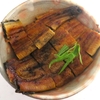 うな重と茶碗蒸しと味噌汁を食べました‥