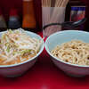ラーメン二郎 中山駅前店 - 「ぎょったまつけ麺II Ver.サバ」を「油抜き 薄味」初検証。魚粉のジャリ感が結構口いっぱいに広がる。今回の仕様のせいか、醤油より魚粉の香ばしさが全面にくるバランス。豚は＠系が2枚と塊が1個。ちょっとまた要検証対象。
