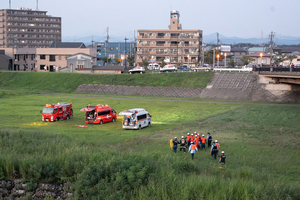 上越市の関川で高齢男性とみられる遺体見つかる　中央橋の下