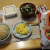 本社の夕食は