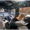 BMW X7 に究極の快適シート、数年以内に量産化へ…CES 2020