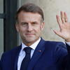 マクロン大統領、2027年まで在任を誓う