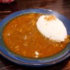 【Savory Curry and Bar 沙歩哩】焼肉店が手掛けるカレーの新店は、夜はバルとしてお酒も楽しめる(中区舟入南)