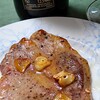 塩豚ステーキとスペインの赤