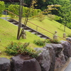 霊園風景 その4「雨に煙る やす君たち」