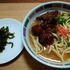 細麺の沖縄そば（ソーキそば）ってのも美味しい