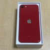 iPhone SE（第2世代）2020。PRODUCT REDを購入