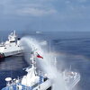 【中国海警局】 フィリピン沿岸警備隊の巡視船へ放水 ｜ 高圧放水銃の性能