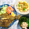 生ワカメのしゃぶしゃぶ鍋 麻婆豆腐 カレイの唐揚げの夕食