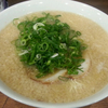 ラーメン麺かため背脂多め