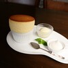【Cafe NOA】向島にあるカフェの看板メニューがスフレ。甘すぎないのに十分に満たされる甘さが魅力(尾道市向島町)