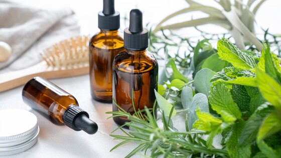 アロマテラピーアドバイザーの資格概要｜試験方法・日程・受験資格・合格率などを紹介