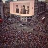 BTS（防弾少年団）イギリスでも大人気…ピカデリーサーカス広場にヨーロッパ各国のARMYが集結！