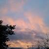 夕焼けの空に
