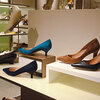 【Today's English】Poll: Heel rules prevalent for customer-serving female workers