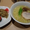 豊洲市場６街区『ふぢの』『センリ軒』。(2025.3.22土)