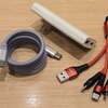 モバイル充電セットはコンパクトで高出力が便利