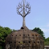 “BUDDHA PARK”のカボチャの塔　　　(ラオス・ビエンチャン)