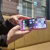 【iPhone 15】Clicks Keyboard for iPhone 15にスマホリングで親指入力が安定。スマホスタンドも兼用
