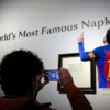 “Lionel Messi”──世界最高のサインは、紙ナプキンに刻まれた