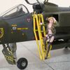 1/72  ハセガワ　SEPECAT JAGUAR GR  MK.1/A　（６）　フィギュアとり完で合体です！