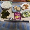 9/13(金)　歩いて、外を見たい！今日は、デイケアだから、フリー歩行は、お休みかな？早速のお休みは、つまらない！毎日少しずつ一人で歩きたいのだけど！